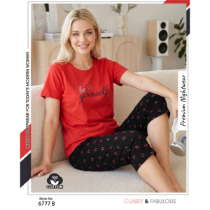 Women's Stylish Red Black Capri – Comfortable Everyday Fashion Wear