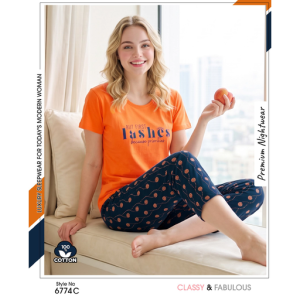 Women's Stylish Coral Navy Capri – Comfortable Everyday Fashion Wear