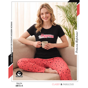 Trendy Ladies Black T-shirt - Red Pajamas